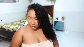 Caroldelatorre 11 September 2025 bigboobs