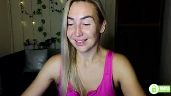 ay_kiss_jully recorded nude video 192914