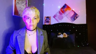 Mackenziemoon video (09/12/2025)