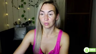 ay_kiss_jully recorded nude video 193357