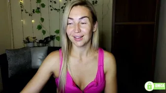 ay_kiss_jully recorded nude video 193545