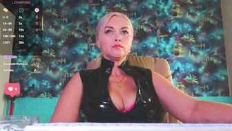 goddess_isabella11 sissy porn cam