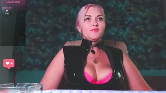 goddess_isabella11 recorded nude video 194228
