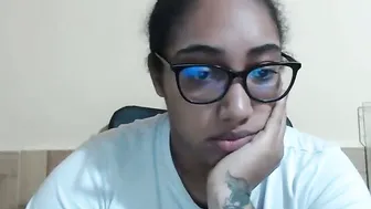 ava_f0xy recorded nude video 195387