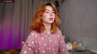Evaa_moonn_ cam video 13-Sep-25
