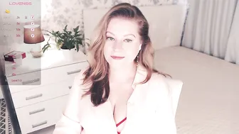 Helenbonham bigboobs cam sex porn