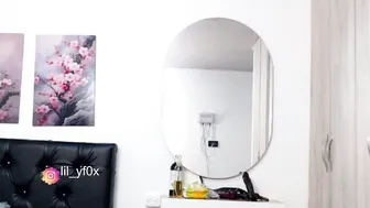 lilyfox23 on live cam 14-Sep-2025
