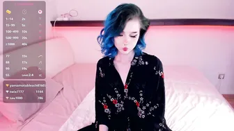 Alicentity smalltits 14 September 2025