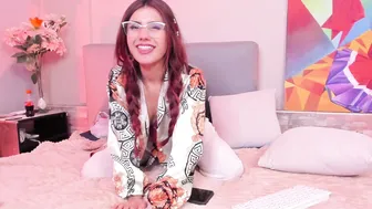iriis_rosse recorded nude video 198310
