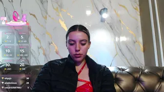 valentina_red18 recorded nude video 198700