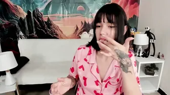 Yunablack (09-14-2025)