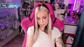 Chloekohaku amateur live cam video 15-Sep-2025