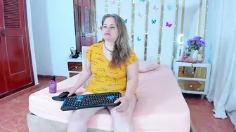 anyelamature recorded nude video 199823