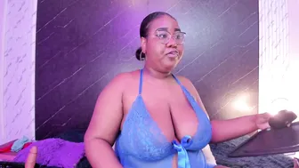 darnellqueen bignaturalboobs hot webcam porn video