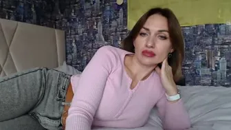 mallinia recorded nude video 2255