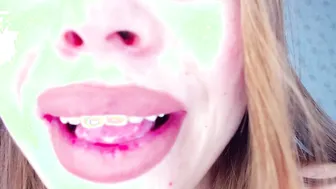 Julyhere porn (03-10-2025)