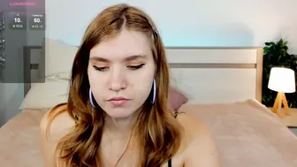 iris_rain 15-Sep-25 shy