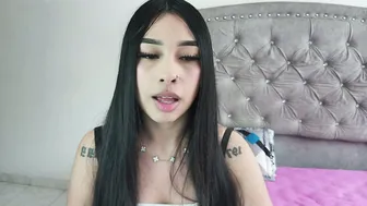 Nesuko_kamado webcam video - 15-Sep-25