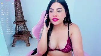 laurenth_foxy (09-15-2025)