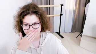Sashy_way piercing cam sex