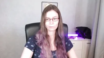 Emma_lust94 16-Sep-2025 cfnm
