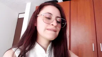 Julie_autmn_ 09/17/2025