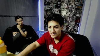 Roseandviktor23 (09/17/2025) interactivetoy