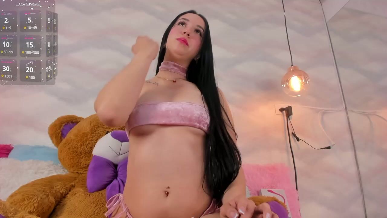 danaandthamaraangels naked - 17 September 2025