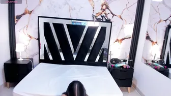 Karinasimonz slave - 09/18/2025
