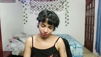 Kathina_t porn sex chat 18 September 2025