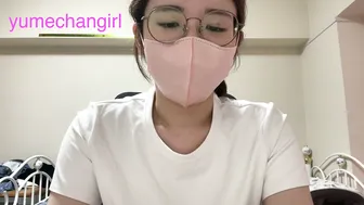 Yumechangirl posing on webcam (09/18/2025)