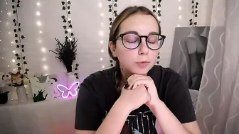 yours_piece_of_happiness_ recorded nude video 205389