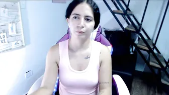 samantha2girl hairy amateur cam show