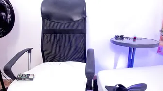 Alicesweet10 posing on cam sex video