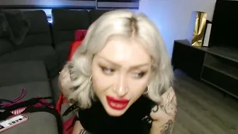 deewhitee recorded nude video 208335