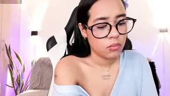 chloe_279 (09-21-2025) sex cam chat