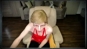 Tvclementine toy on live cam