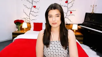 arigraynor recorded nude video 209555
