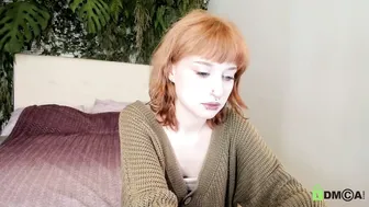 Elizanik redhair naked on cam