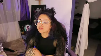 Witchofhearts chat sex 09-22-2025