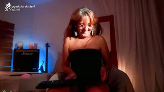 Sympathy_for_the_devil hot webcam video stream