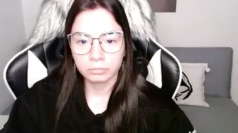 Wolfs_daughter cam sex 22-Sep-25