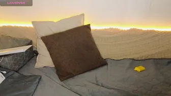emilytrays 22-Sep-2025 cam sex