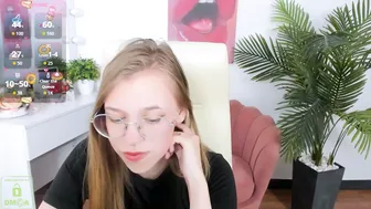 layriantavee recorded nude video 210730