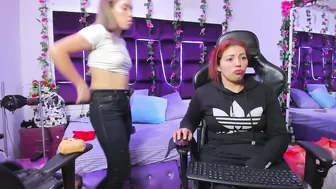 Hornyy_mom squirt porn sex chat
