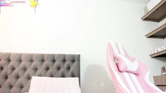 Scarlethxs pussy 22-Sep-2025
