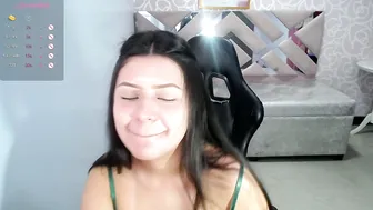 gia_ch recorded nude video 213097