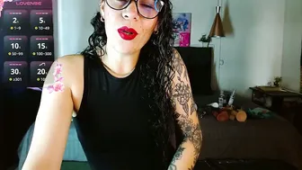 mia_velvet1 sex cam chat 09-23-2025