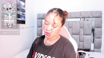 Zulyjones hot live cam video chat porn video