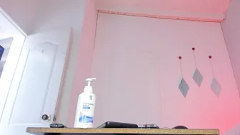 cute_ebonny 09/23/2025